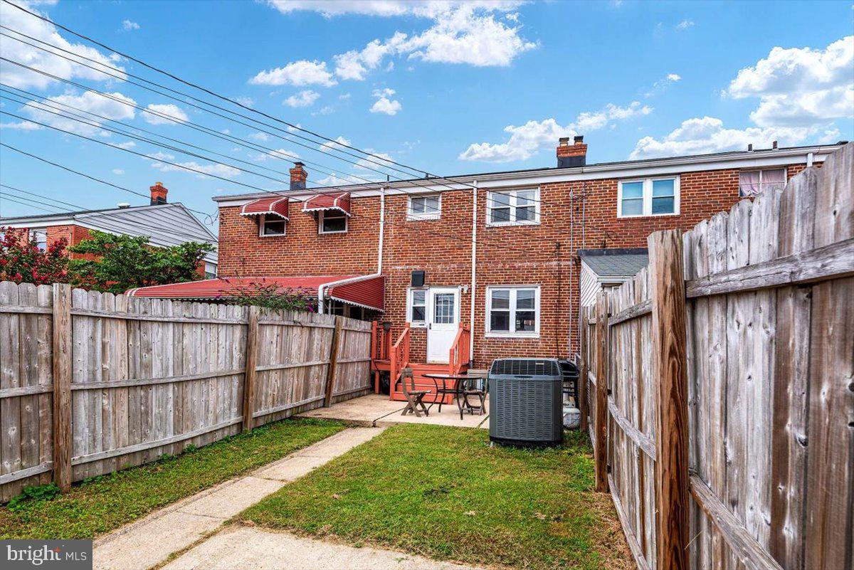 1909 Wareham Road Baltimore, MD 21222 - Photo 26 of 33
