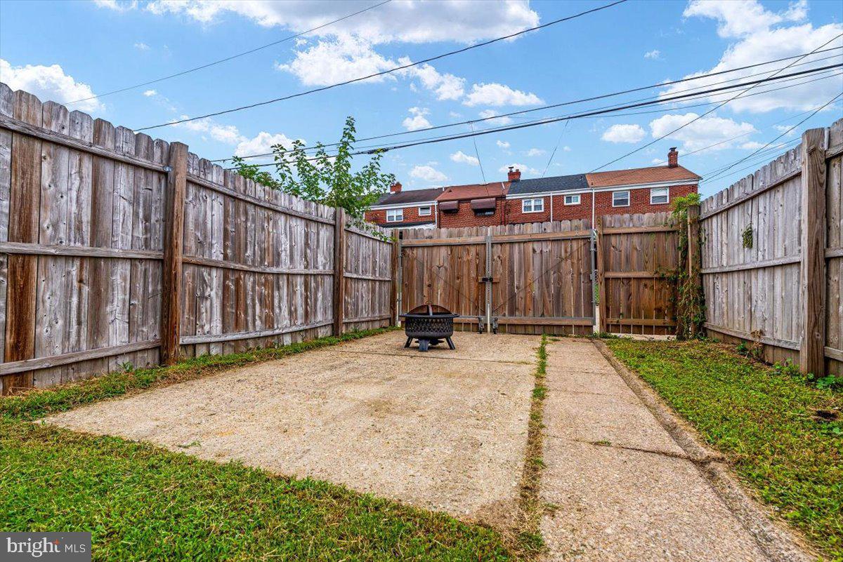 1909 Wareham Road Baltimore, MD 21222 - Photo 29 of 33