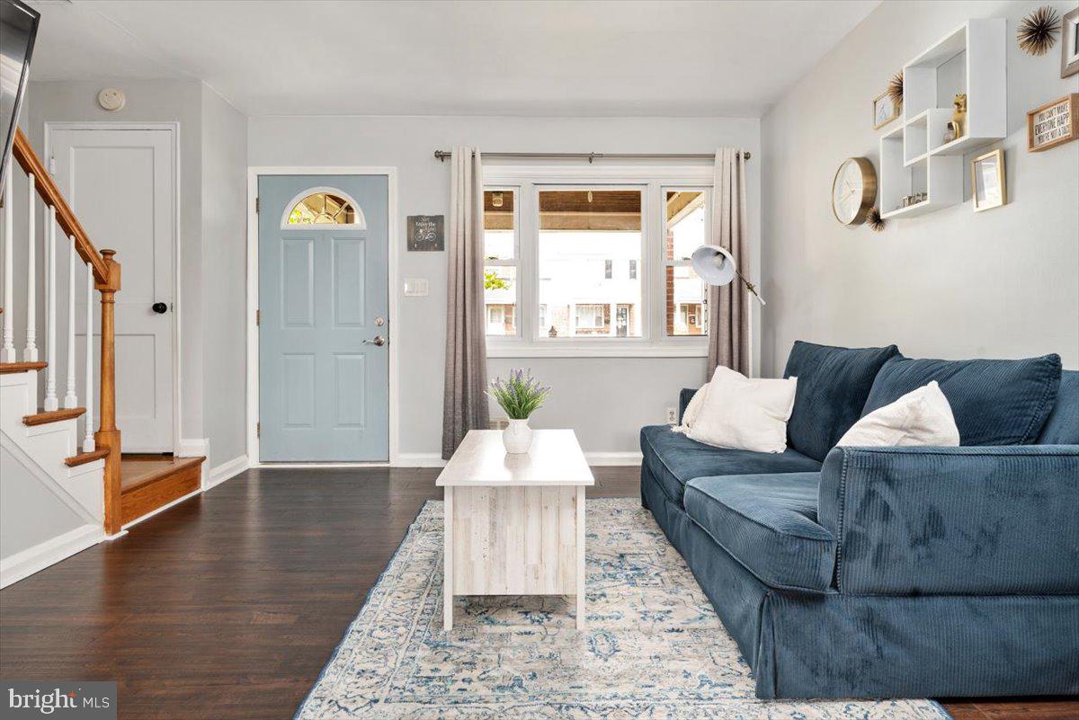 1909 Wareham Road Baltimore, MD 21222 - Photo 6 of 33