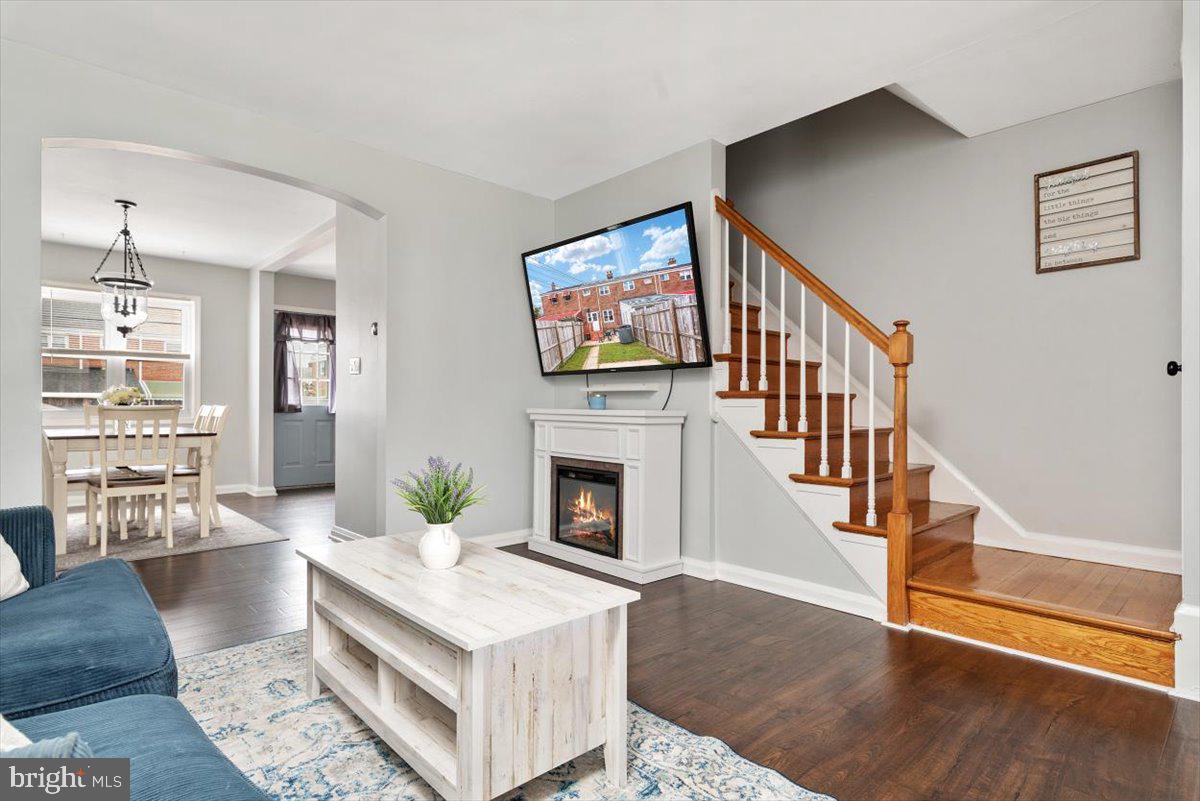 1909 Wareham Road Baltimore, MD 21222 - Photo 8 of 33