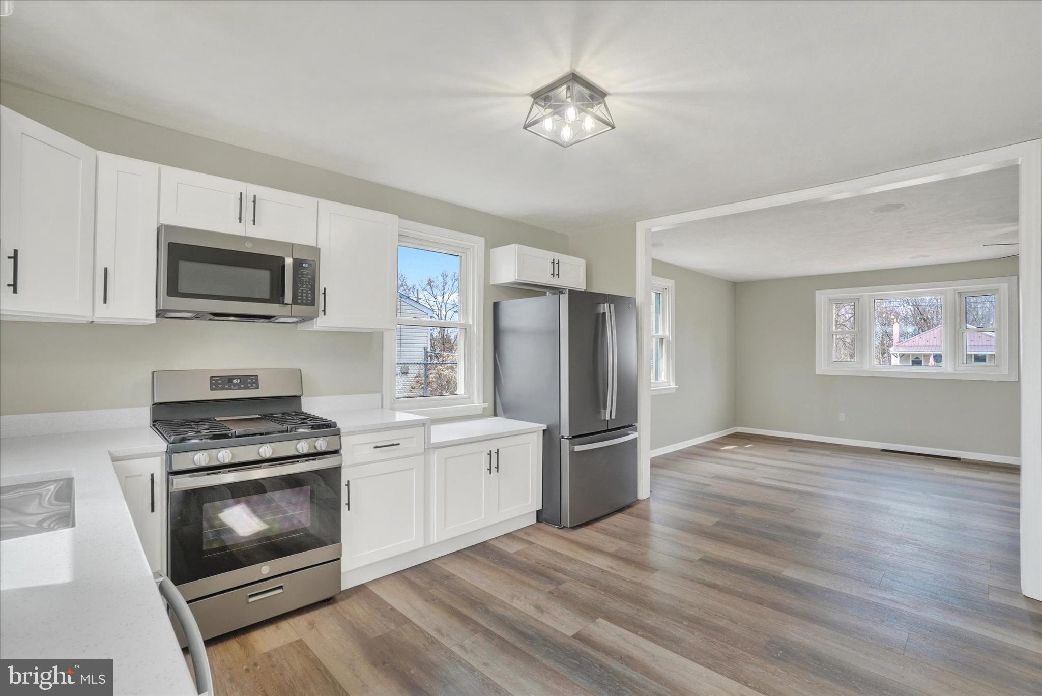 55 Claystone Road York, PA 17408 - Photo 6 of 20 Gallery Image 6
