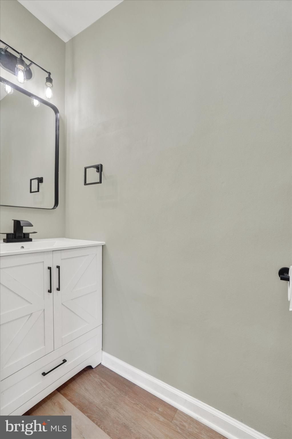 55 Claystone Road York, PA 17408 - Photo 10 of 20 Half bath off the LR