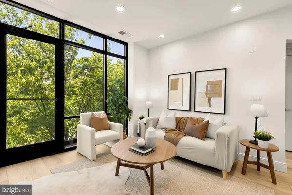 $439,900 | 4111 Connecticut Avenue Northwest, Unit 302, Washington, DC 20008
