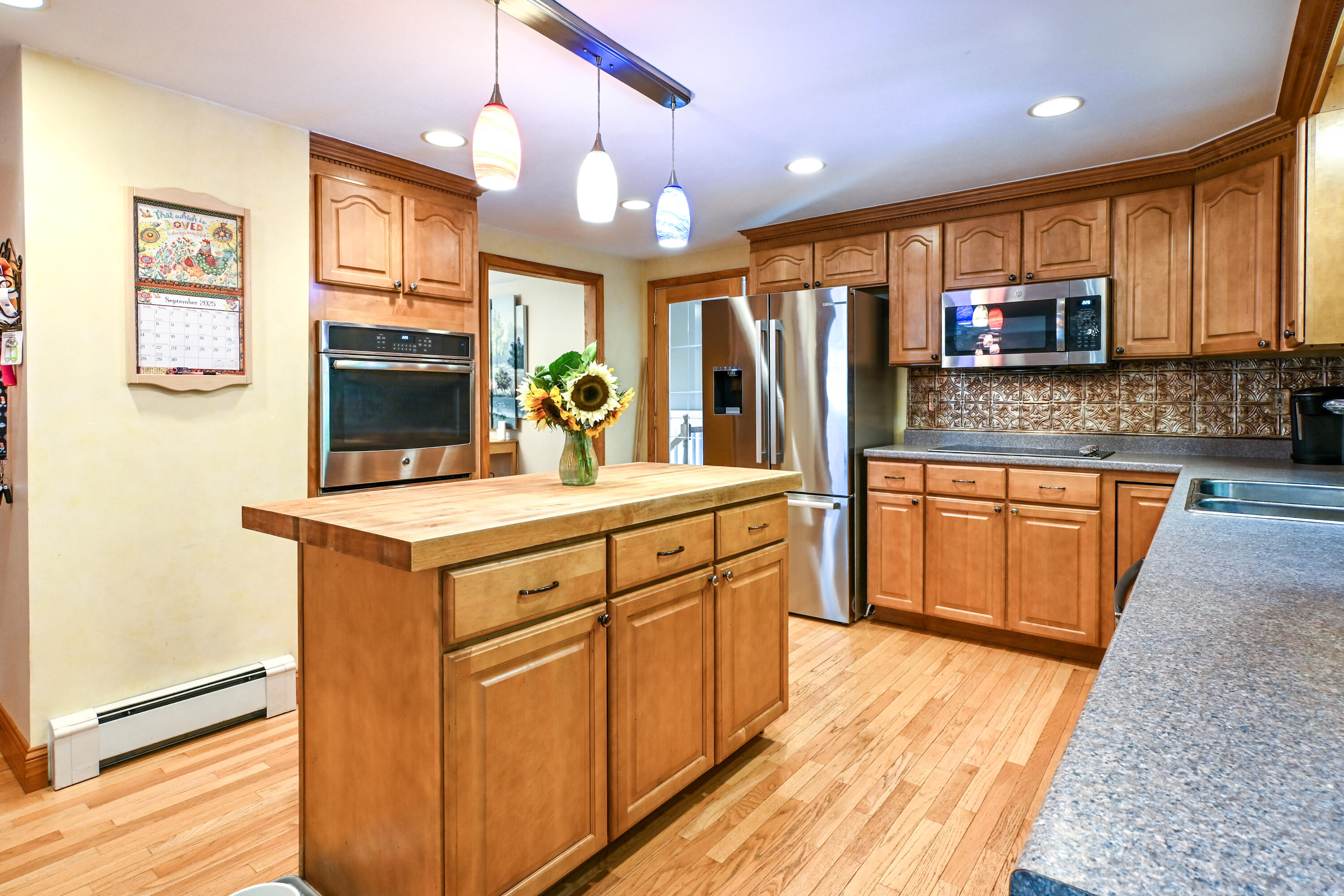 465 Manchester Road Steep Falls, ME 04085 - Photo 4 of 111 465ManchesterRd-62