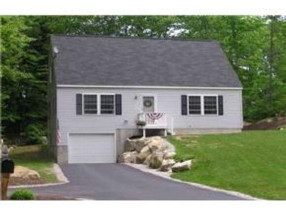 634 Deer Meadow Road Webster, NH 03303 - Photo 1 of 1