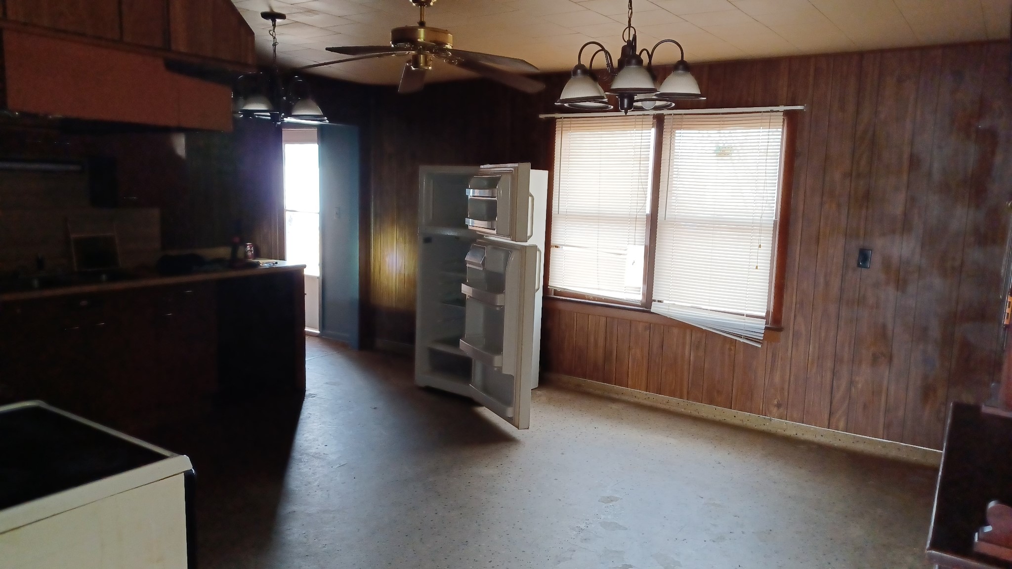806 Jackson Street Borger, TX 79007 - Photo 4 of 8