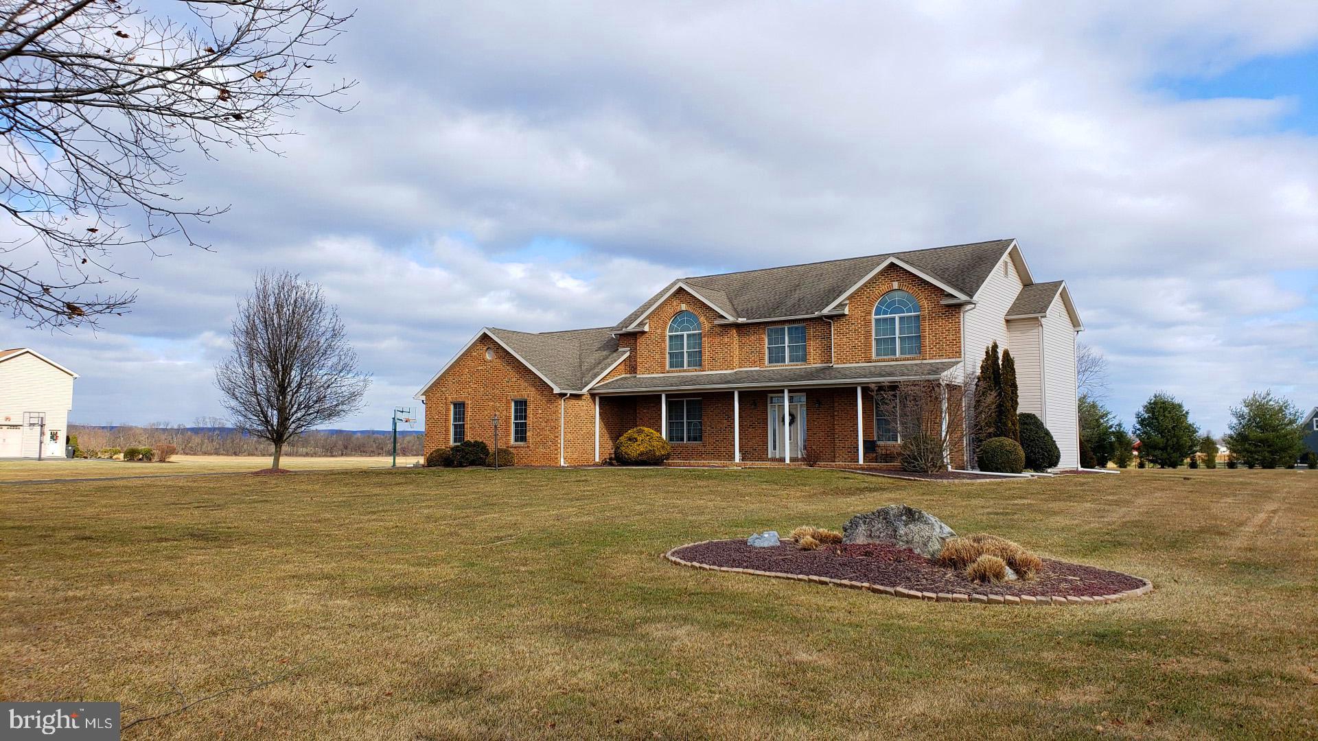 375 South Middlesex Road Carlisle, PA 17015 - Photo 2 of 49 Gallery Image 2