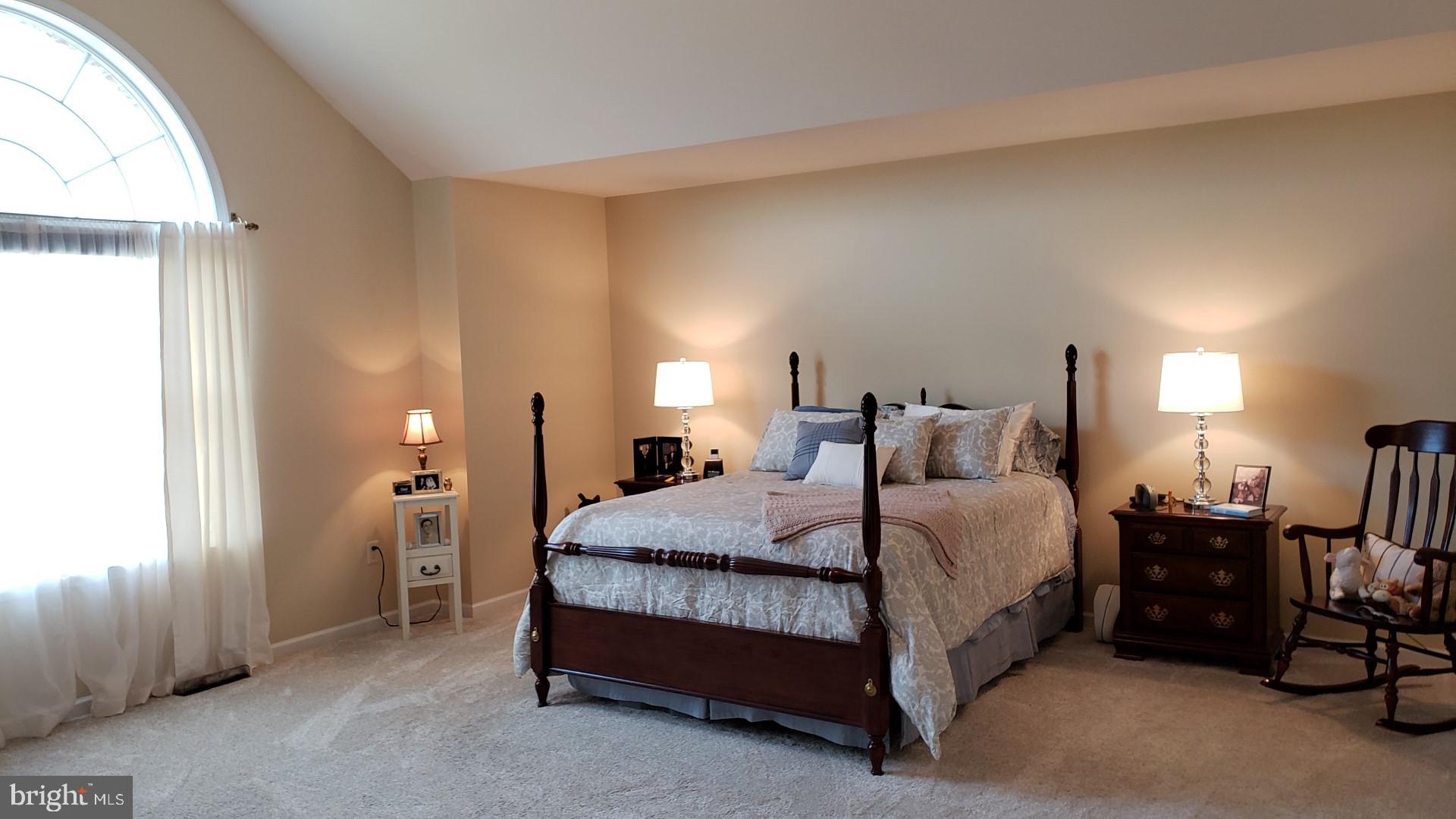 375 South Middlesex Road Carlisle, PA 17015 - Photo 26 of 49 Master bedroom w/ vaulted ceilings.