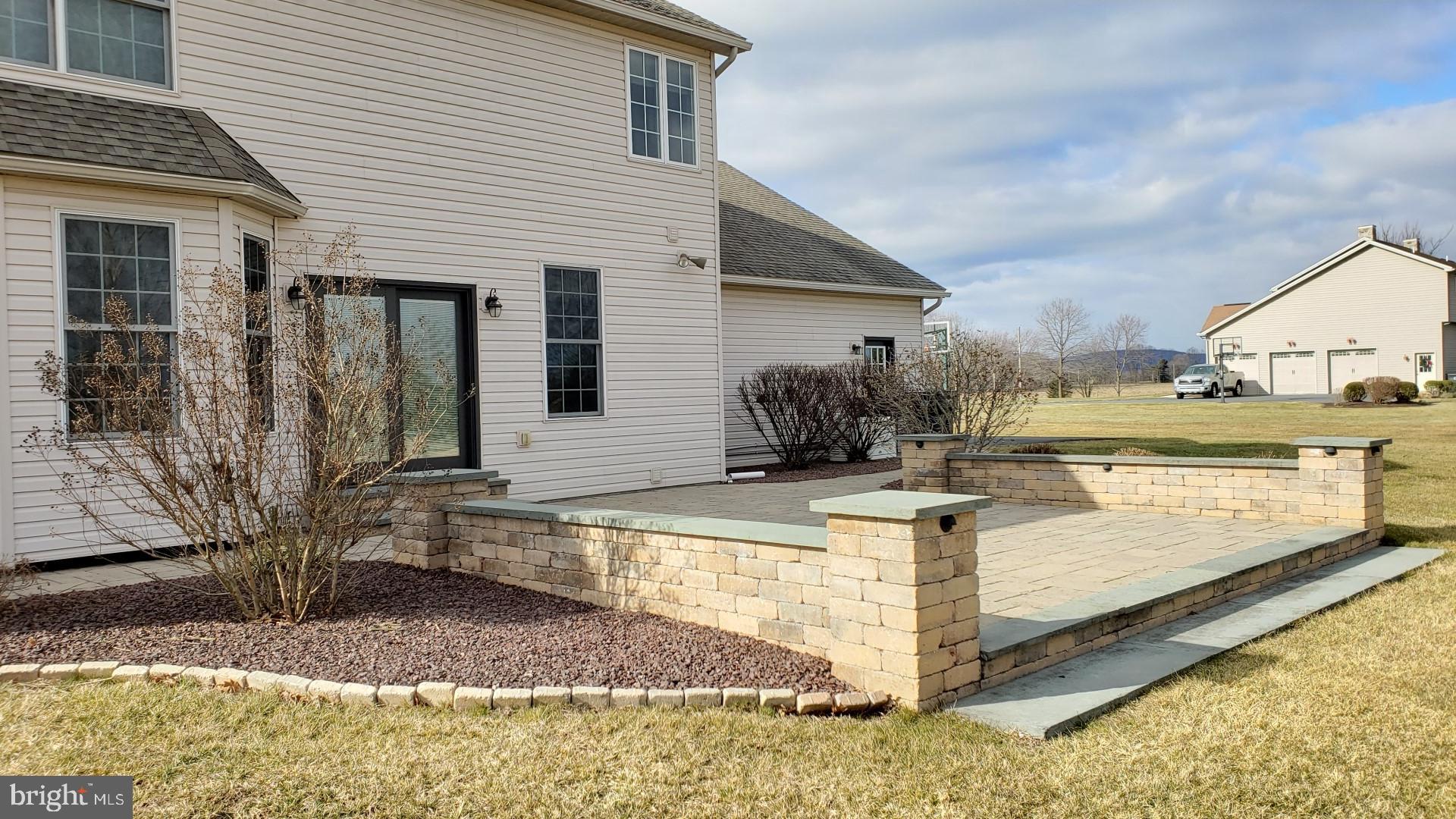 375 South Middlesex Road Carlisle, PA 17015 - Photo 42 of 49 Great outdoor space for entertaining.