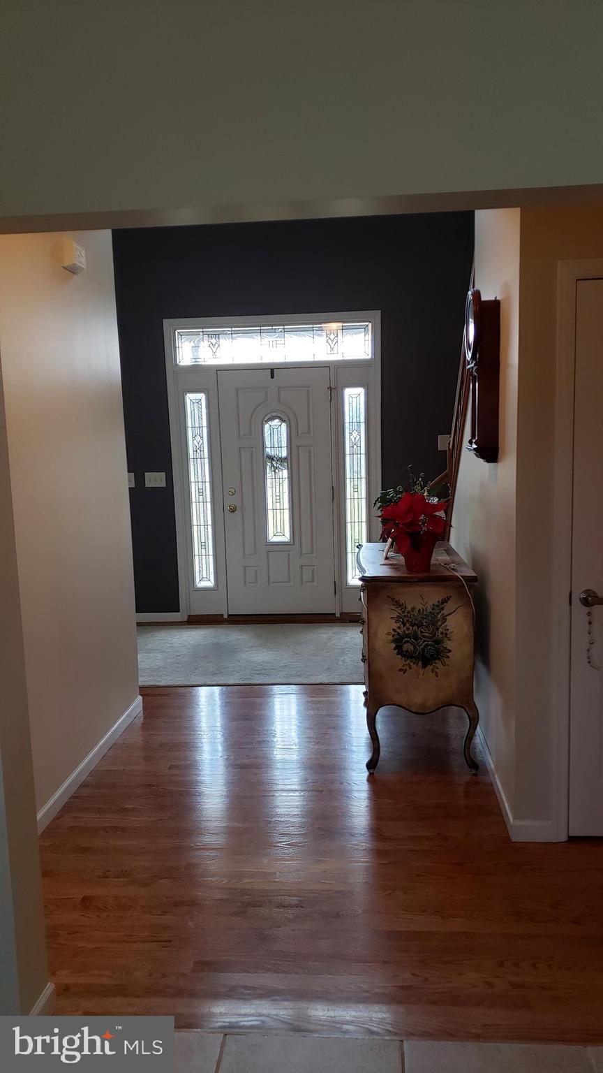 375 South Middlesex Road Carlisle, PA 17015 - Photo 7 of 49 View from kitchen into the foyer.