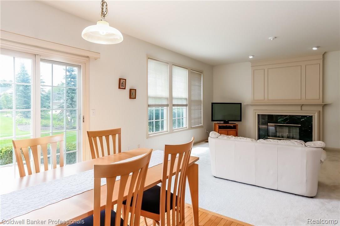 1868 Ring Neck Drive Rochester, MI 48307 - Photo 11 of 34 011-Breakfast_Nook-4602317-large.jpg