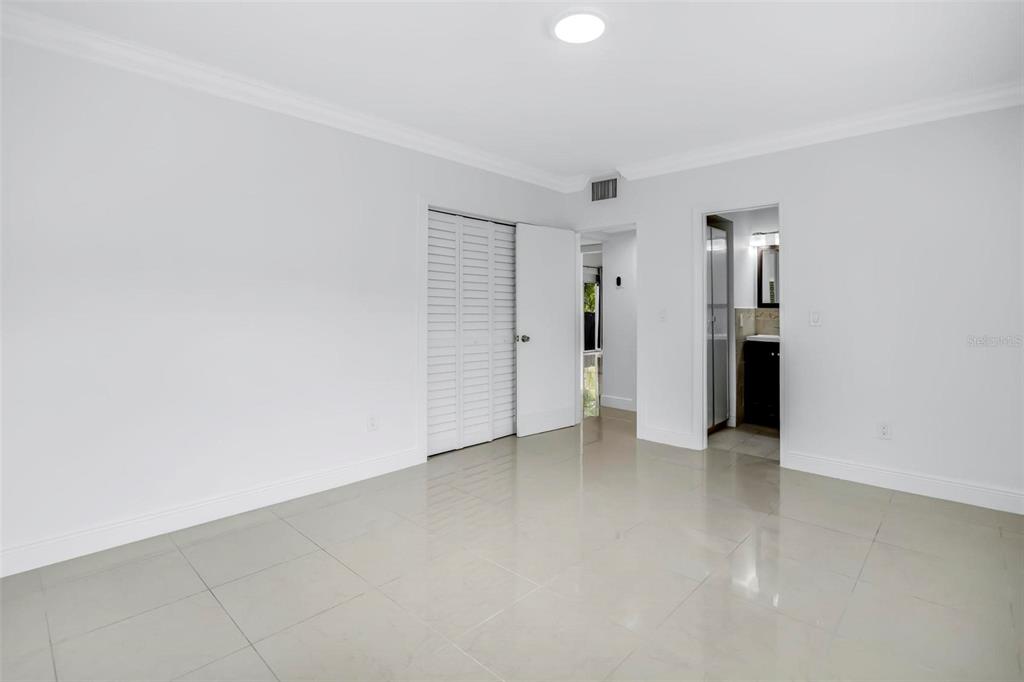 2300 Southwest 24th Street Miami, FL 33145 - Photo 20 of 44