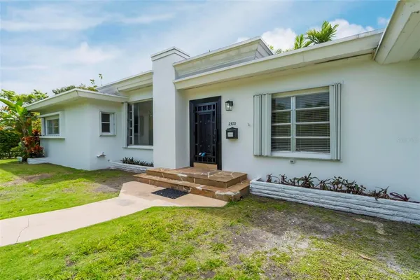 $4,000 | 2300 Southwest 24th Street, Miami, FL 33145