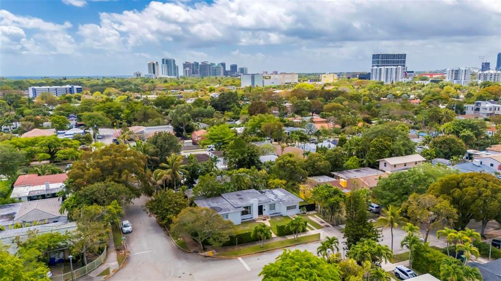 2300 Southwest 24th Street Miami, FL 33145 - Photo 39 of 44