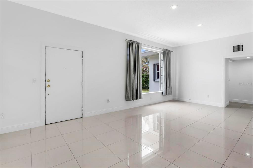 2300 Southwest 24th Street Miami, FL 33145 - Photo 7 of 44