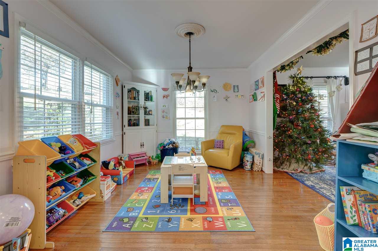 5829 Southhall Road Birmingham, AL 35213 - Photo 7 of 31