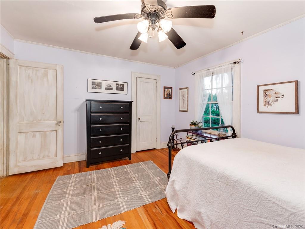 6234 Williams Road Charlotte, NC 28215 - Photo 16 of 26 Gallery Image 16