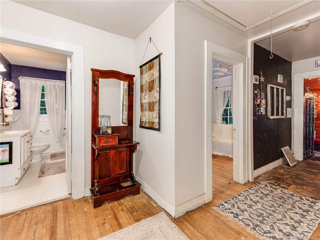 6234 Williams Road Charlotte, NC 28215 - Photo 18 of 26 Gallery Image 18