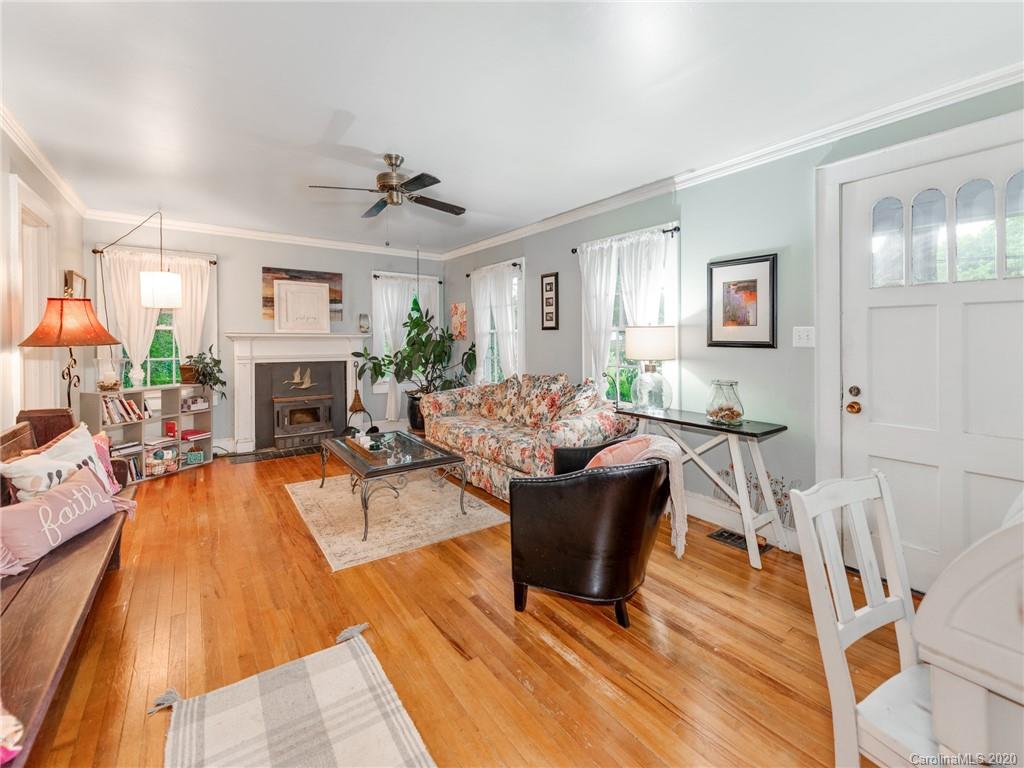 6234 Williams Road Charlotte, NC 28215 - Photo 4 of 26 Gallery Image 4