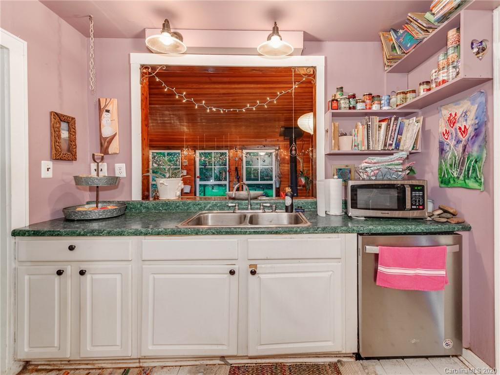 6234 Williams Road Charlotte, NC 28215 - Photo 10 of 26 Gallery Image 10