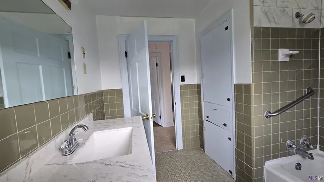 $1,900 | Undisclosed Address, Baton Rouge, LA 70810