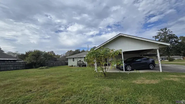 $1,900 | Undisclosed Address, Baton Rouge, LA 70810