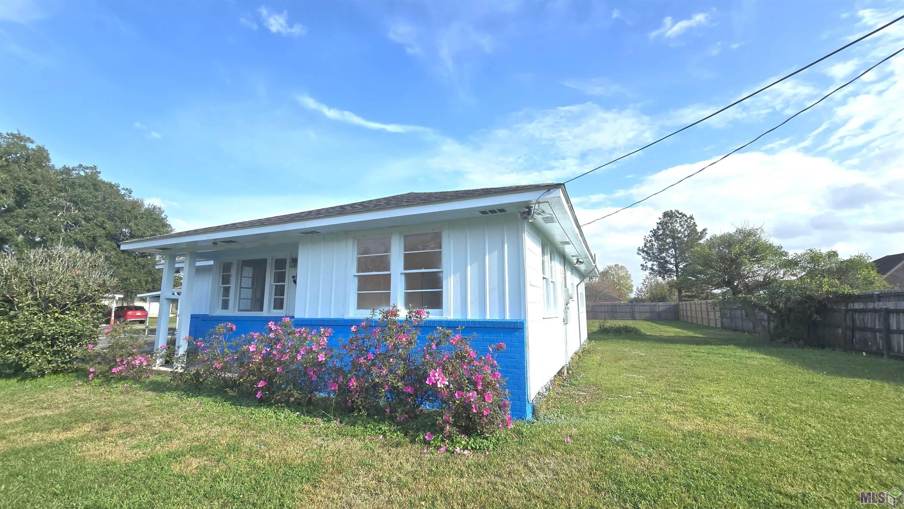 560 Staring Lane Baton Rouge, LA 70810 - Photo 3 of 30