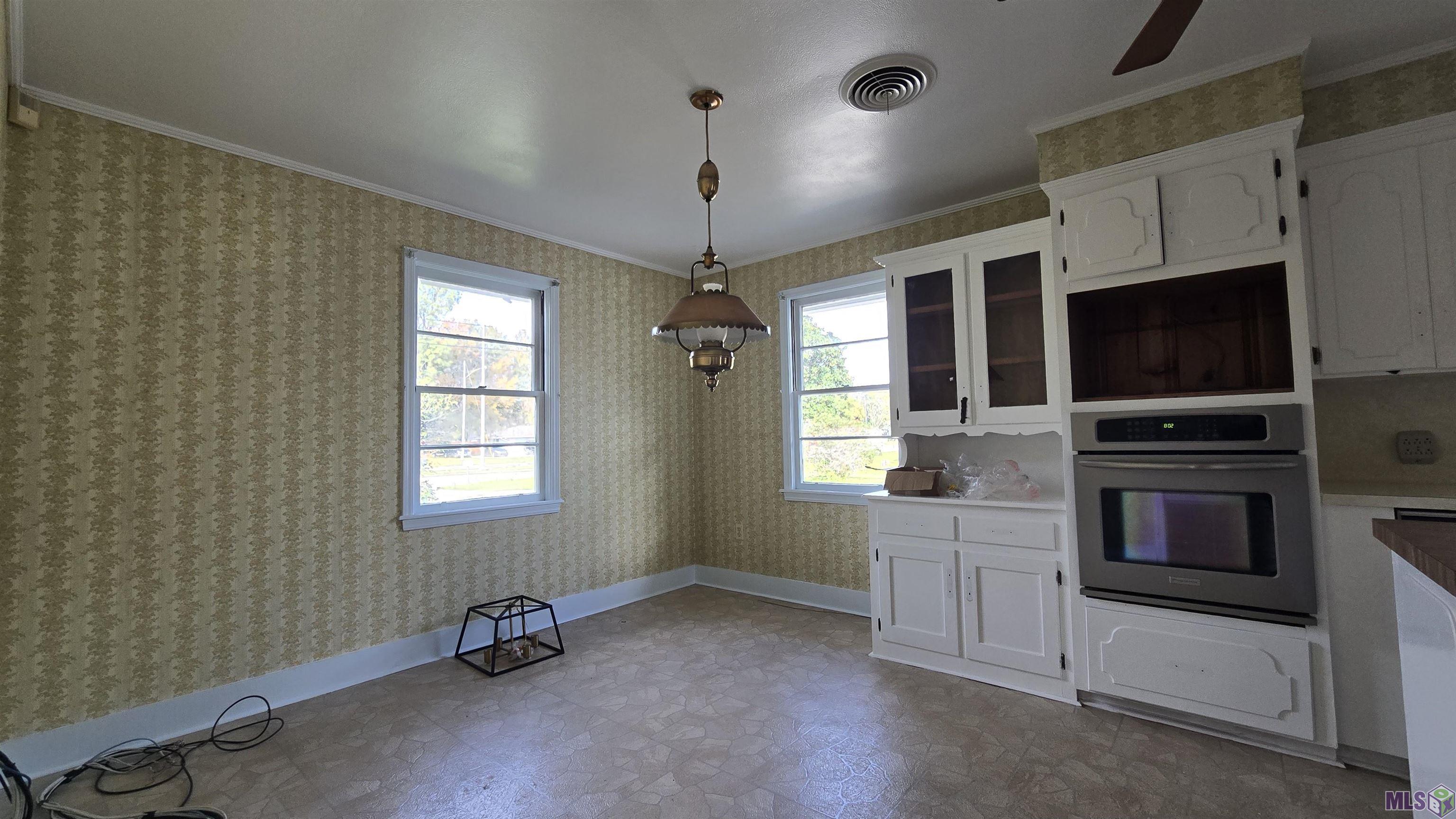 560 Staring Lane Baton Rouge, LA 70810 - Photo 6 of 30