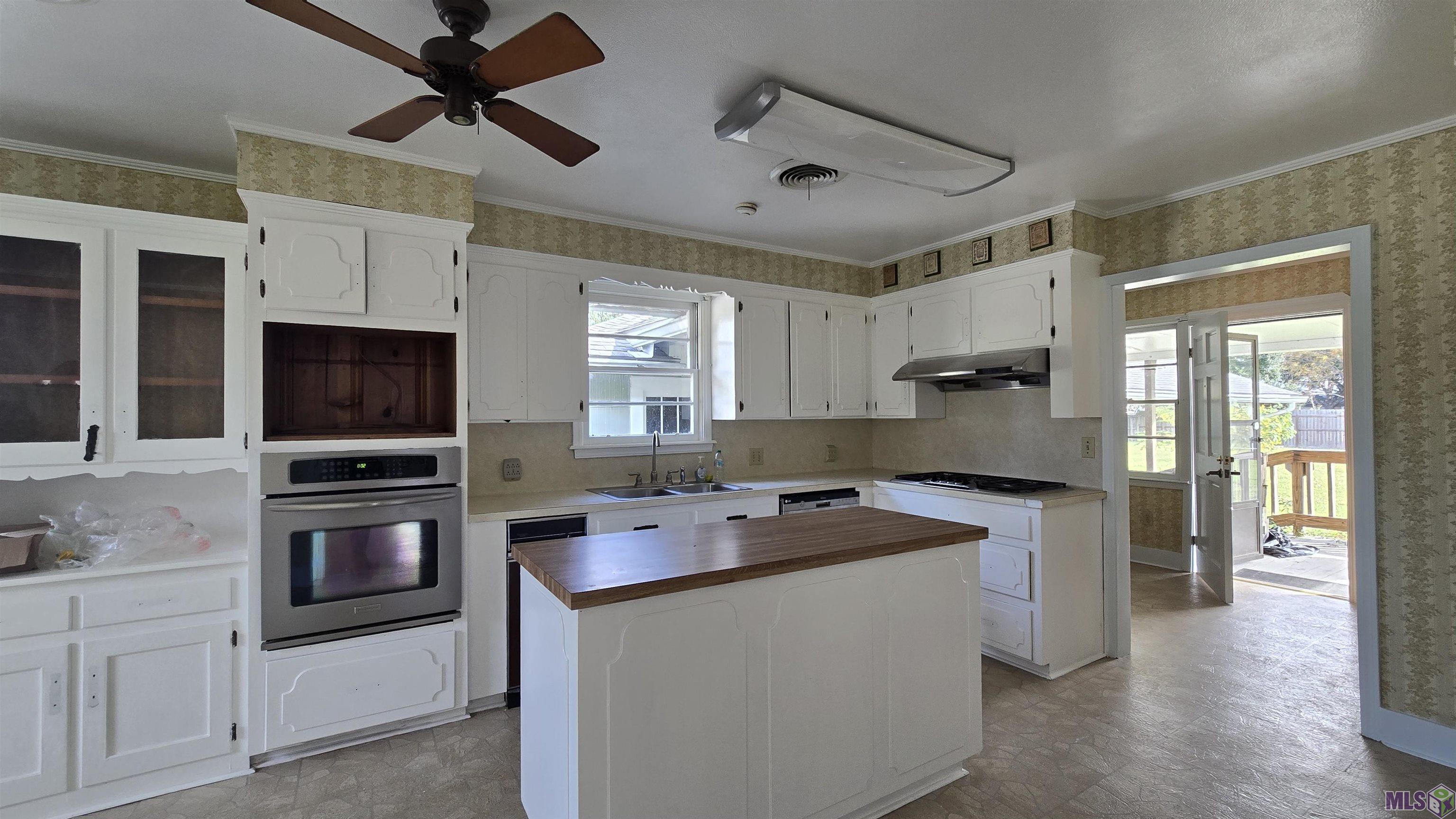 560 Staring Lane Baton Rouge, LA 70810 - Photo 7 of 30