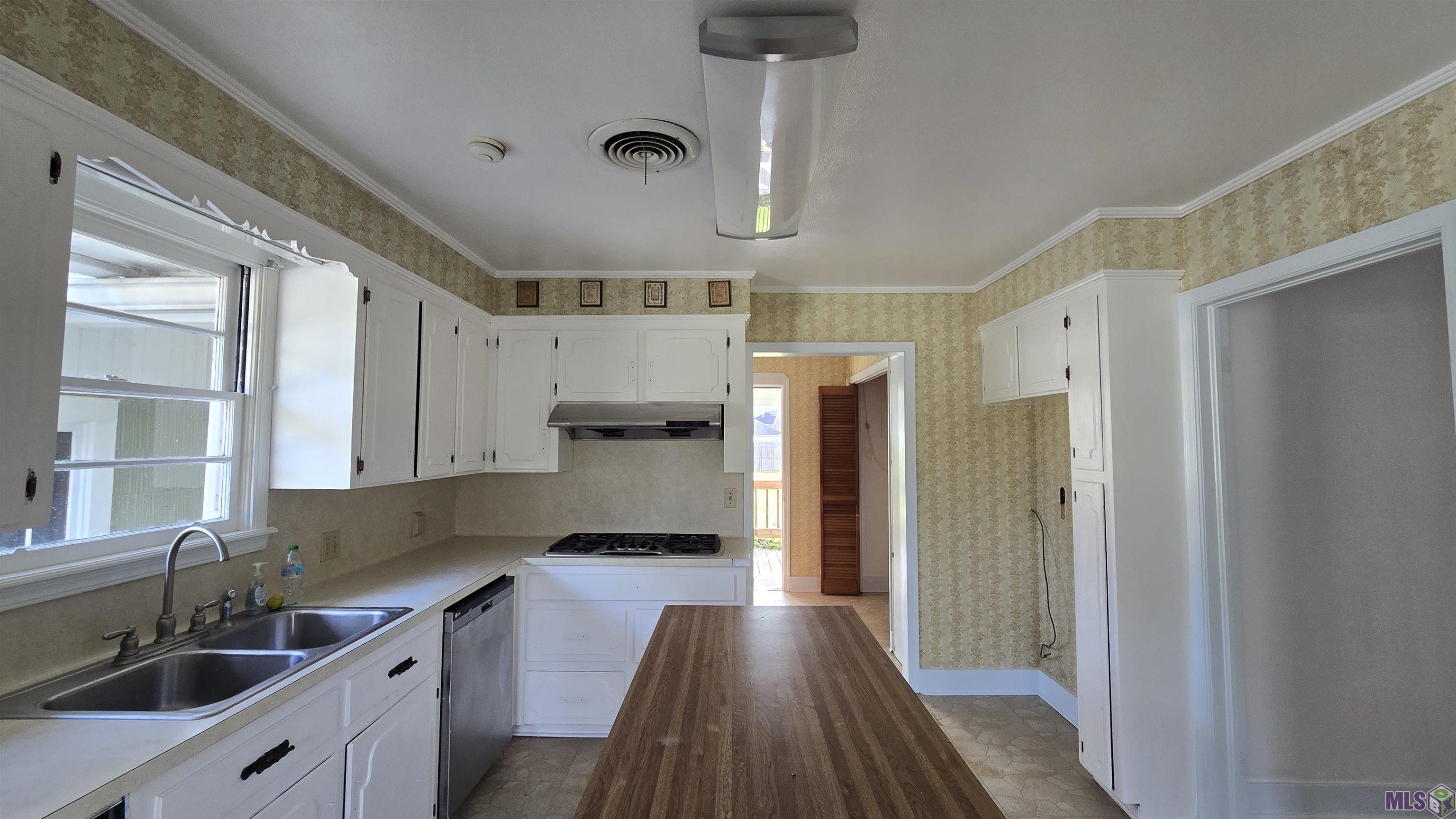 560 Staring Lane Baton Rouge, LA 70810 - Photo 9 of 30