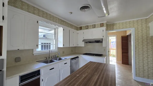 $1,900 | Undisclosed Address, Baton Rouge, LA 70810