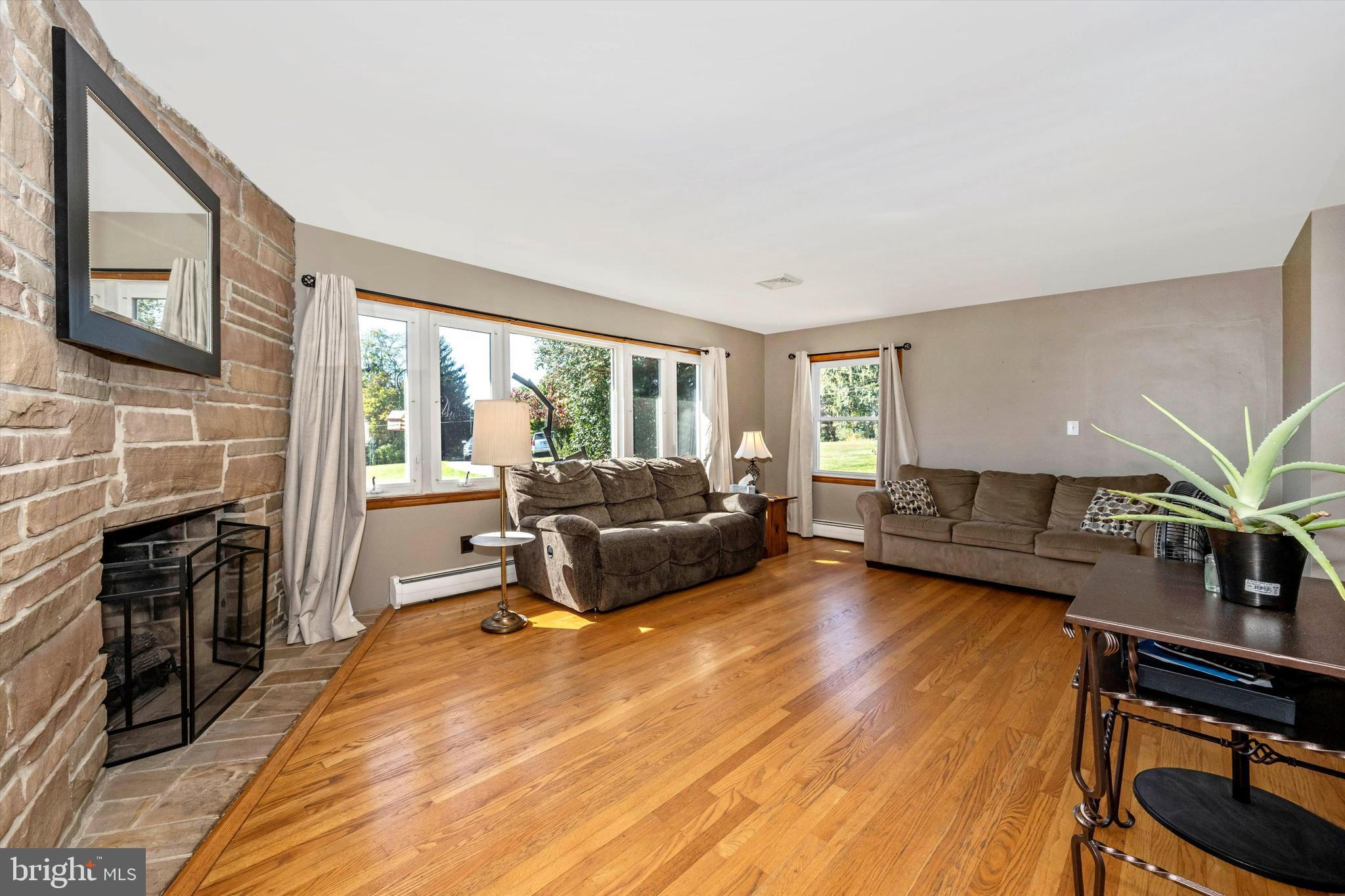 3916 Buffalo Road New Windsor, MD 21776 - Photo 8 of 68