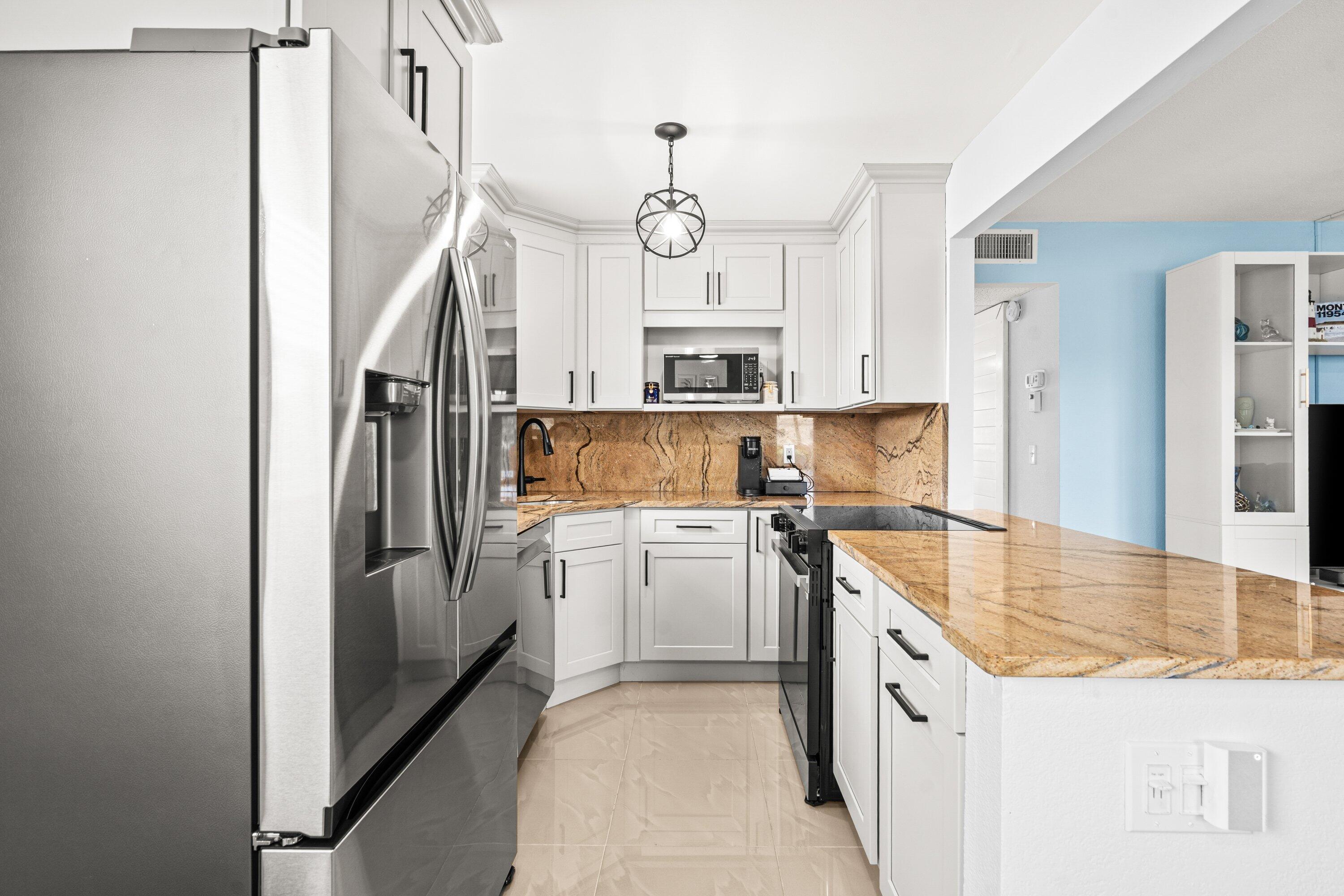 360 Monaco Court, Unit 360 Delray Beach, FL 33446 - Photo 9 of 26 Kitchen 2