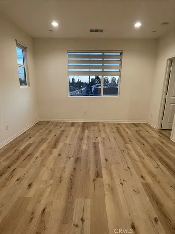 $4,600 | 200 North Standard Avenue, Santa Ana, CA 92701