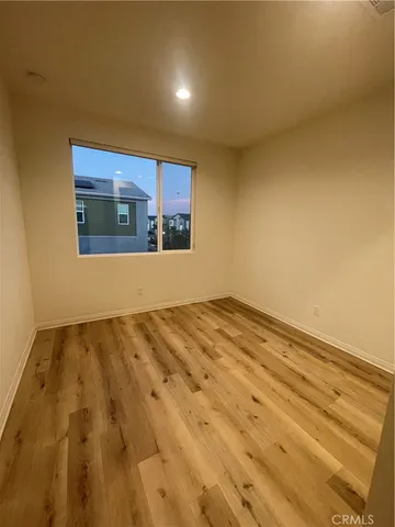 $4,600 | 200 North Standard Avenue, Santa Ana, CA 92701