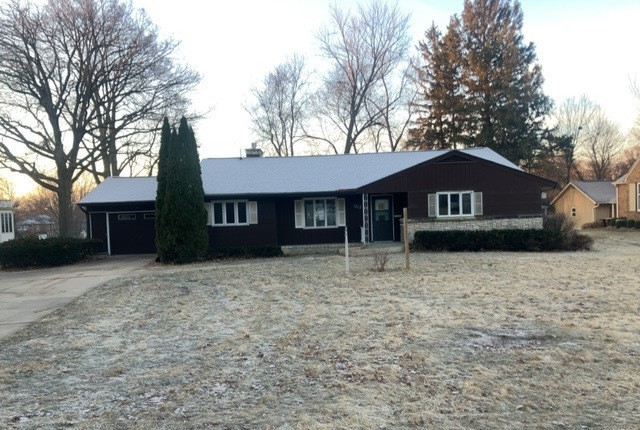 1317 West Stephenson Street Freeport, IL 61032 - Photo 1 of 14