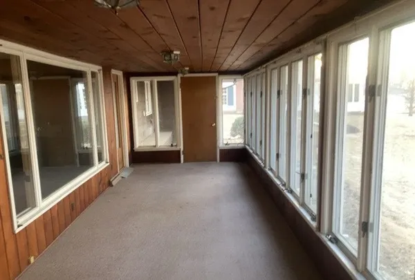 $109,900 | 1317 West Stephenson Street, Freeport, IL 61032