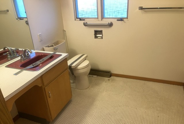 1317 West Stephenson Street Freeport, IL 61032 - Photo 9 of 14