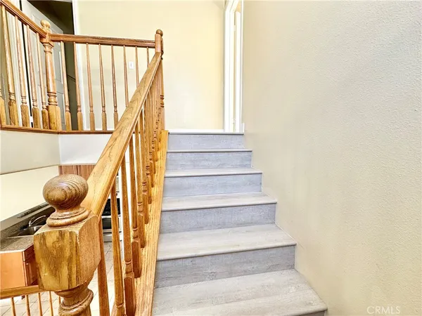 $3,600 | 731 West 5th Street, Long Beach, CA 90802