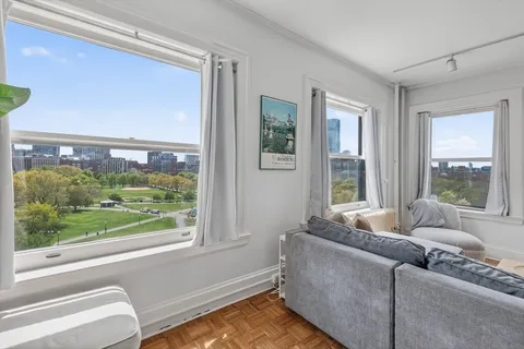 $1,150,000 | 48 Beacon Street, Unit 9F, Boston, MA 02108