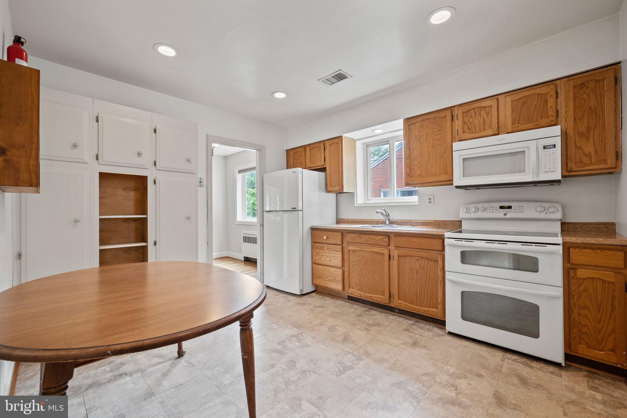 11616 Veirs Mill Road Silver Spring, MD 20902 - Photo 11 of 41