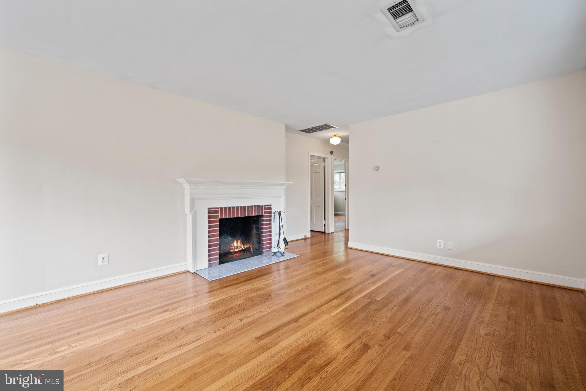 11616 Veirs Mill Road Silver Spring, MD 20902 - Photo 3 of 41