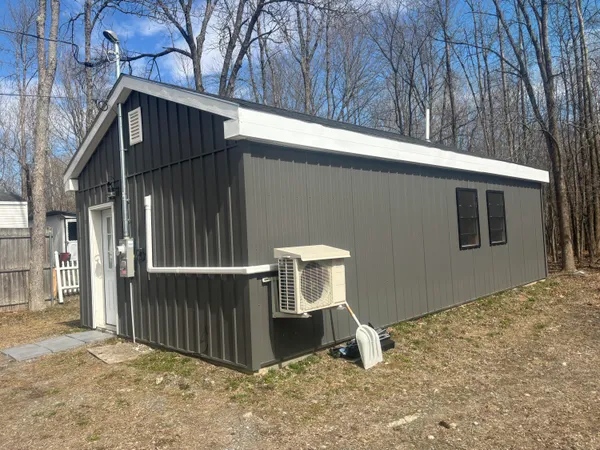 $129,000 | 117 Livingston Street, Pittsfield, ME 04967