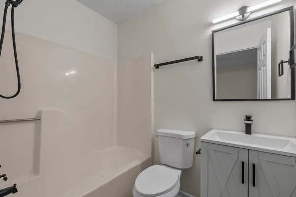 $2,200 | 1114 Temple Street, Conway, SC 29527