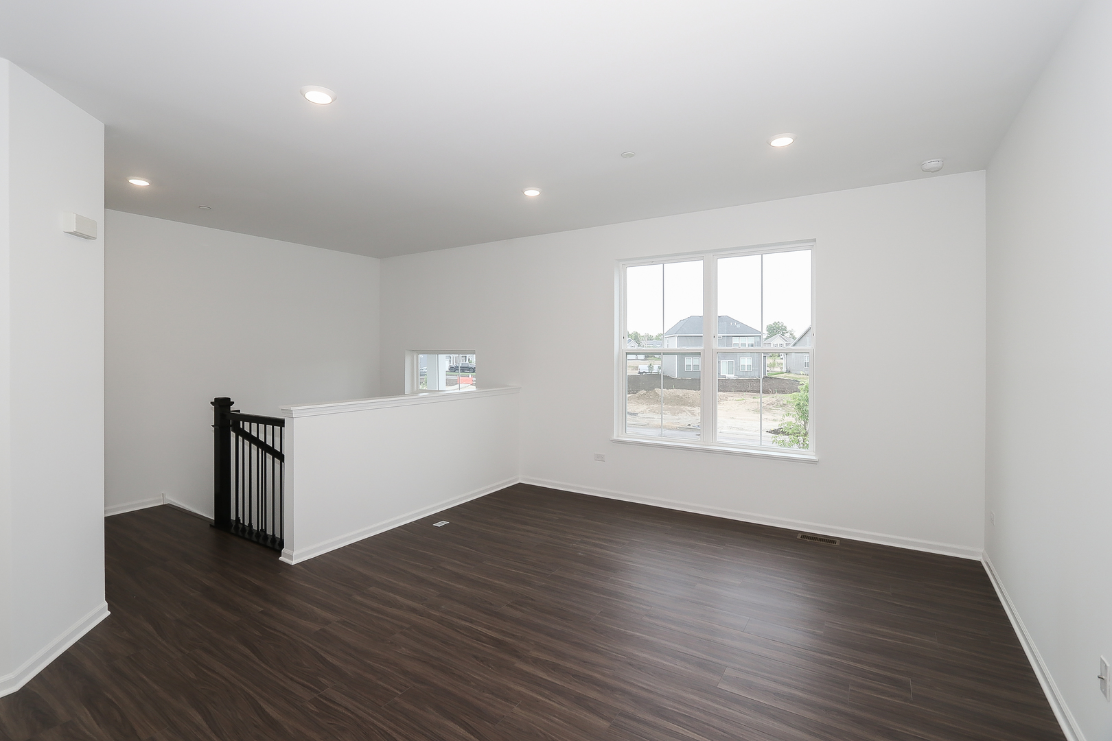 2252 Stonegate Road Algonquin, IL 60102 - Photo 5 of 31