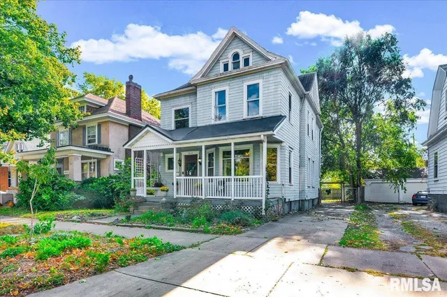 $135,000 | 1814 West Barker Avenue, Peoria, IL 61606