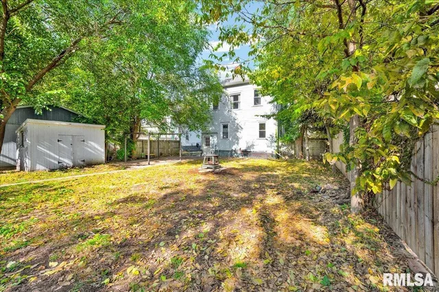 $135,000 | 1814 West Barker Avenue, Peoria, IL 61606