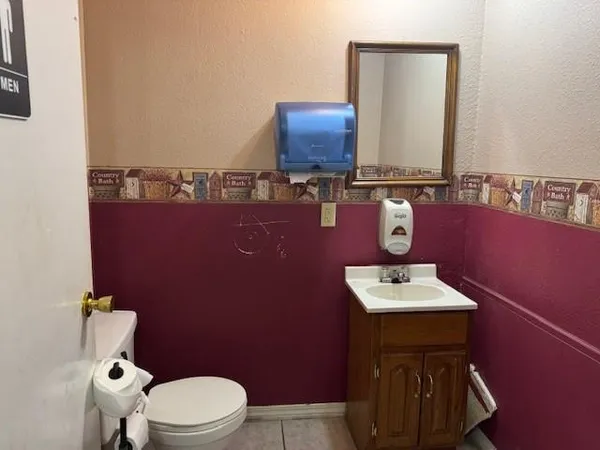 $950,000 | 103 South 3rd Street, Fredonia, KS 66736