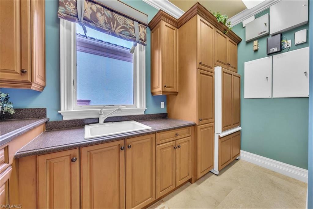 2116 Canna Way Naples, FL 34105 - Photo 27 of 50