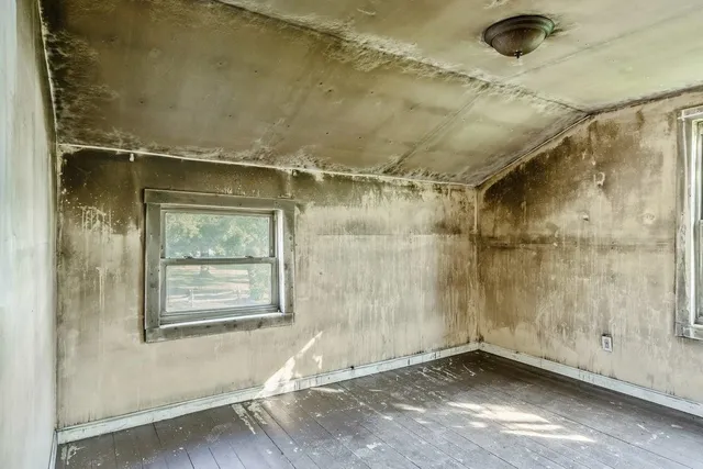 $164,900 | 129 North Main Street, Alburgh, VT 05440